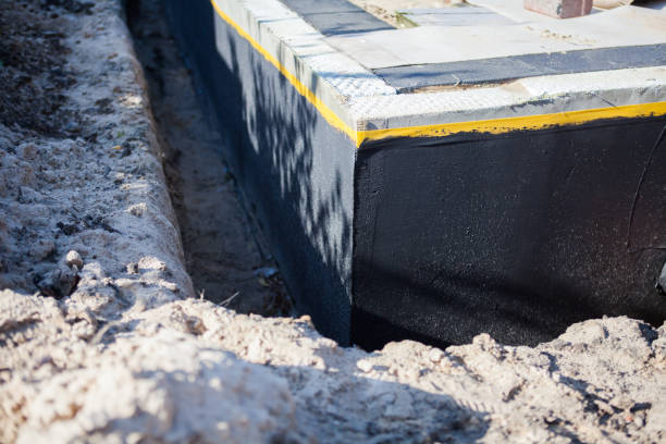 Professional Foundation Crack Repair technician working in Salem, IL